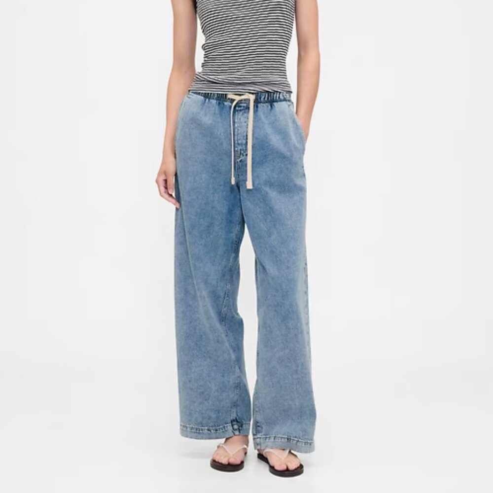 NWT** GAP High Rise Pull-On Wide-Leg Jeans
